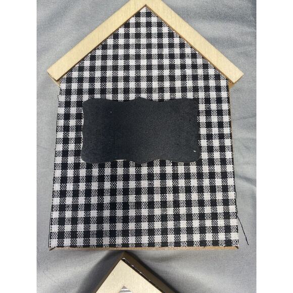 Lot of seven Gingham Wood Block Sign Chalkboard Look Tag Decor House Shaped - Picture 6 of 10